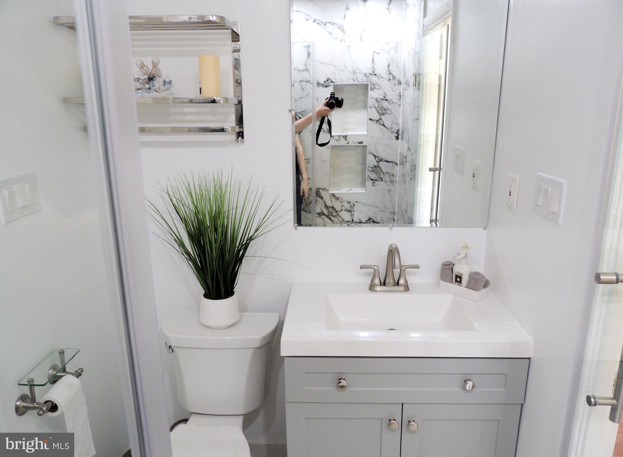 MEADOWBROOK - Residential Lease