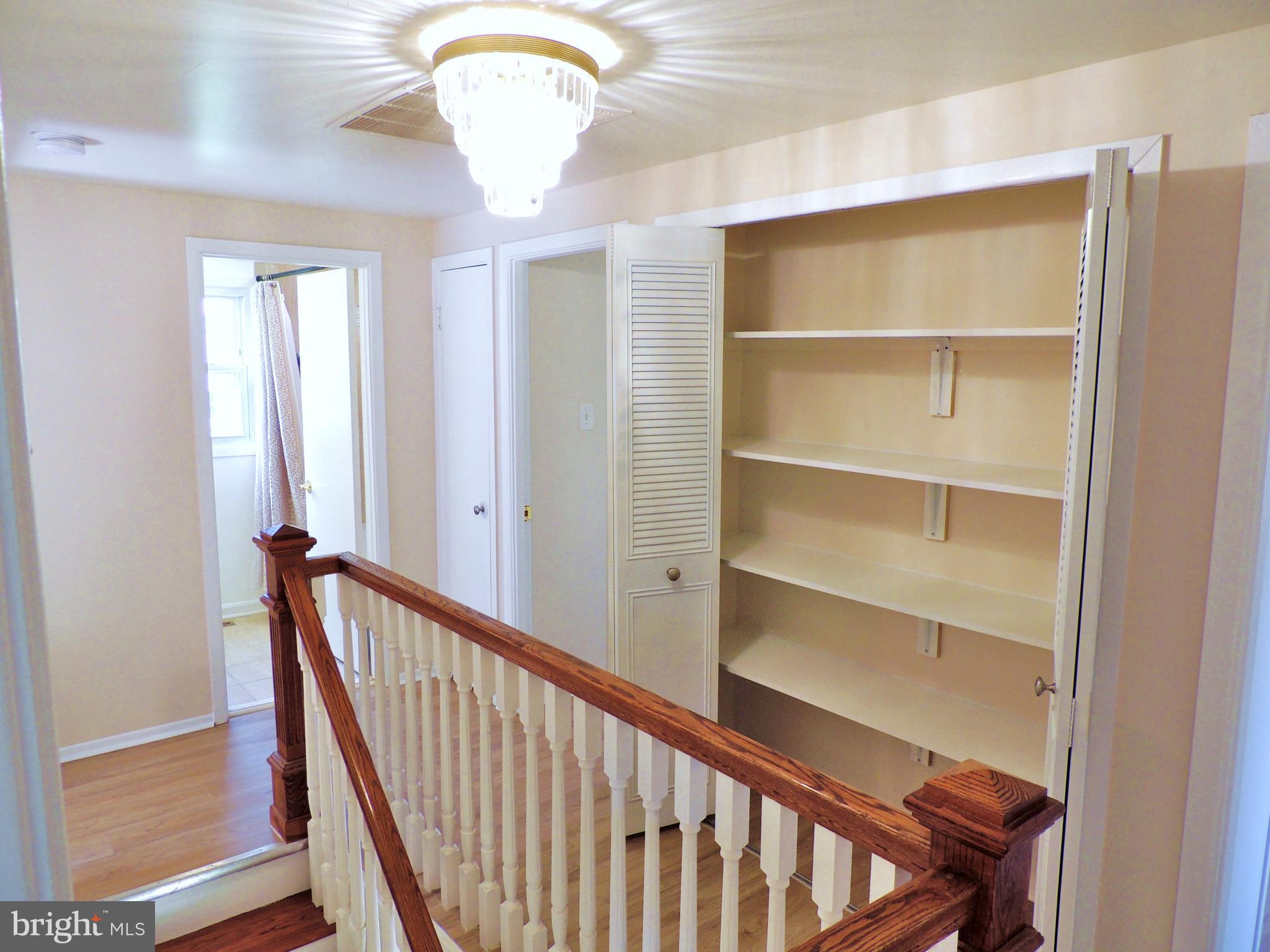 MEADOWBROOK - Residential Lease