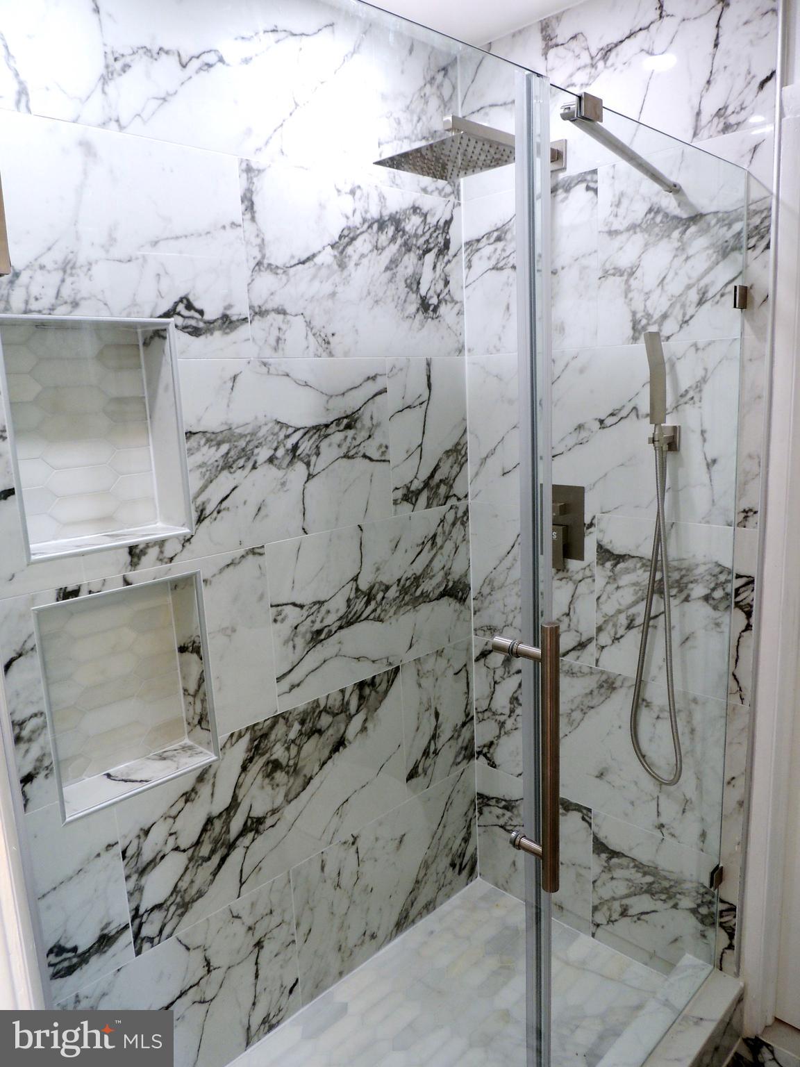 MEADOWBROOK - Residential Lease