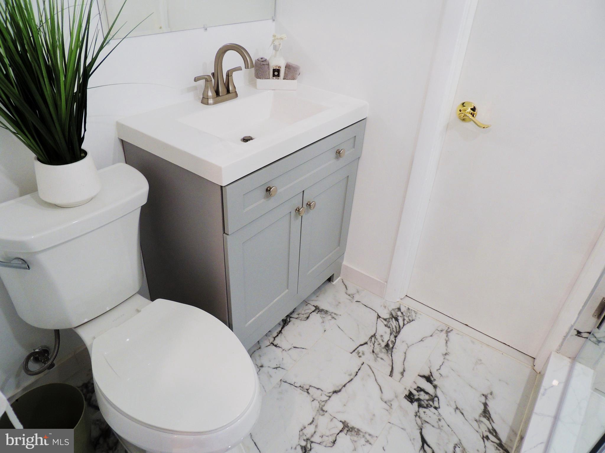 MEADOWBROOK - Residential Lease