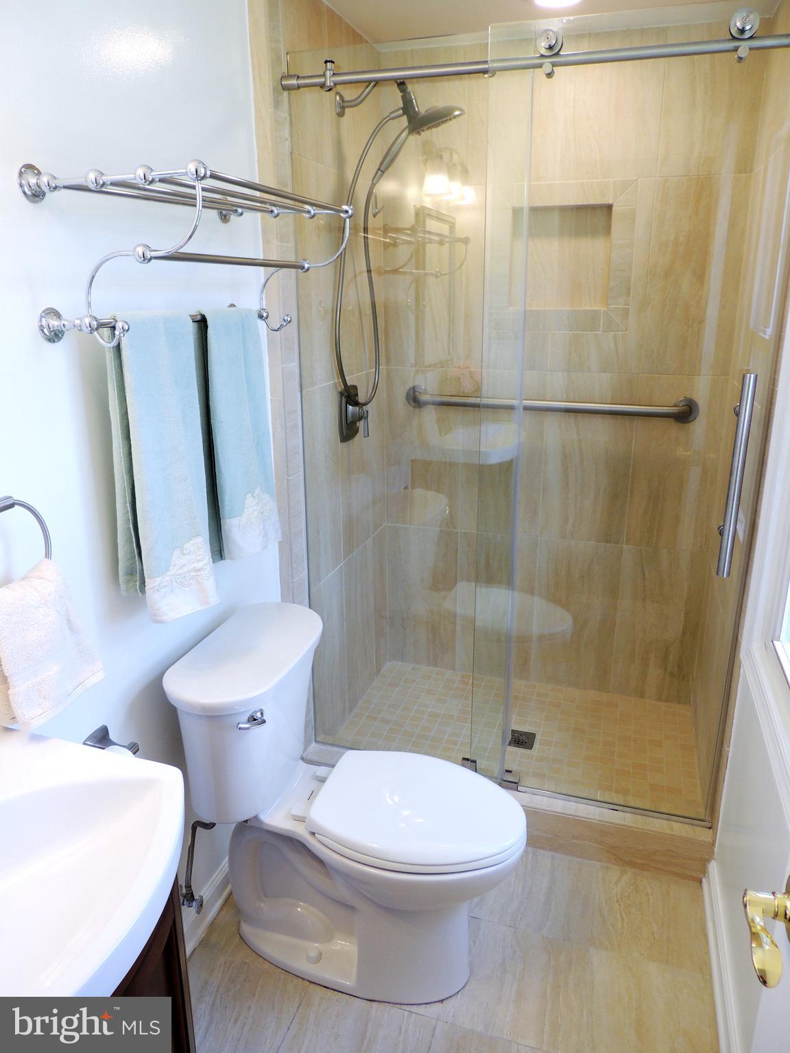 MEADOWBROOK - Residential Lease