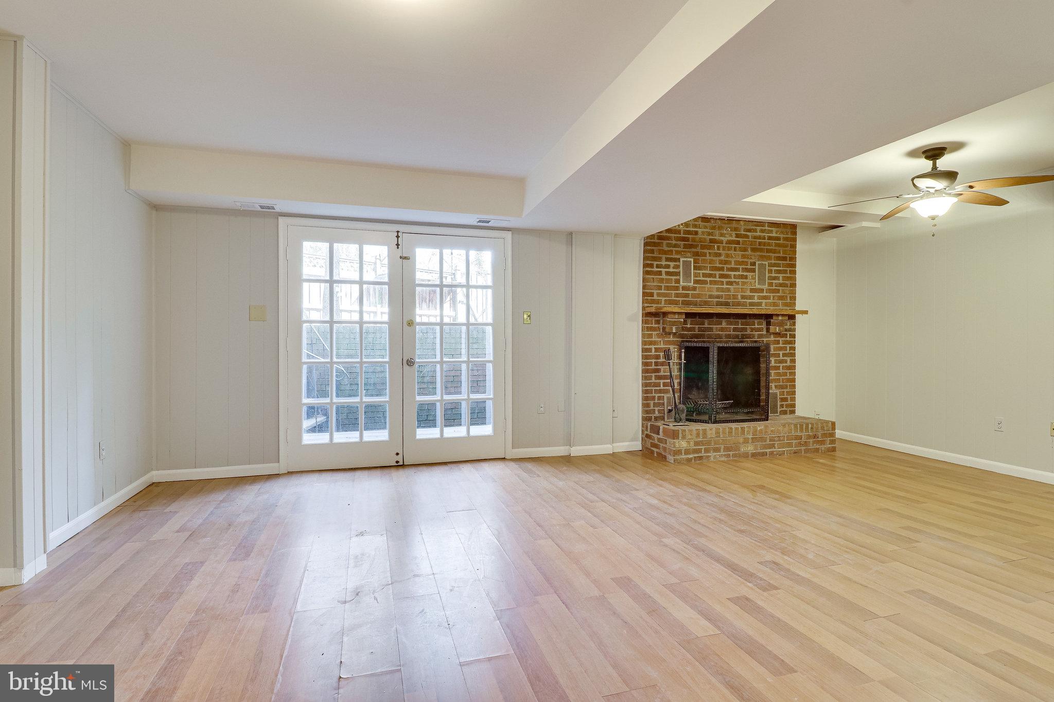 CAMBRIDGE STATION - Residential Lease