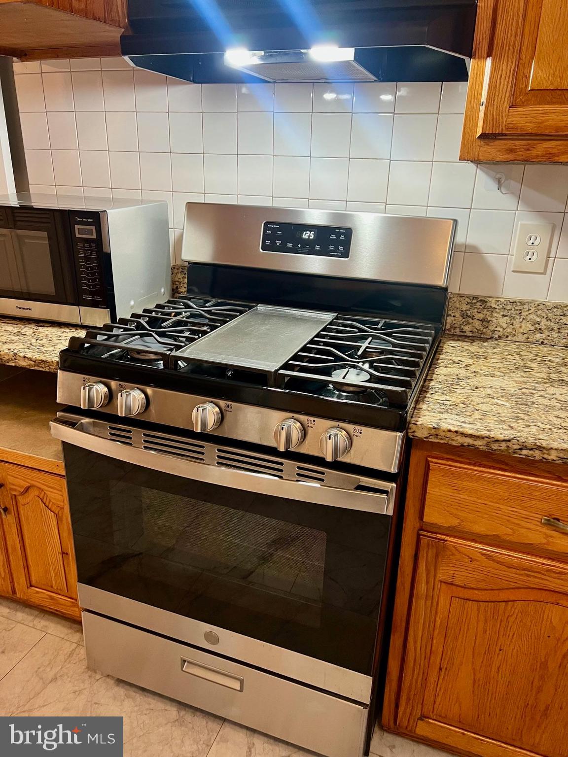 CAMBRIDGE STATION - Residential Lease