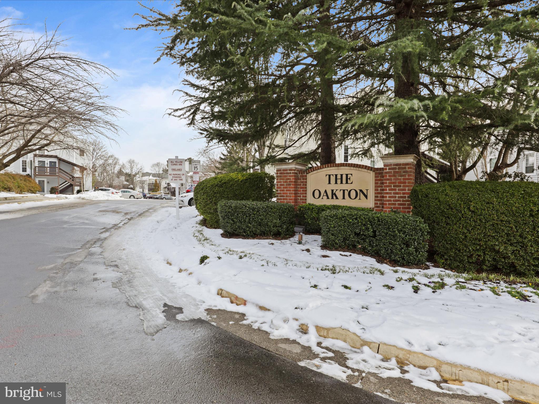 THE OAKTON - Residential Lease