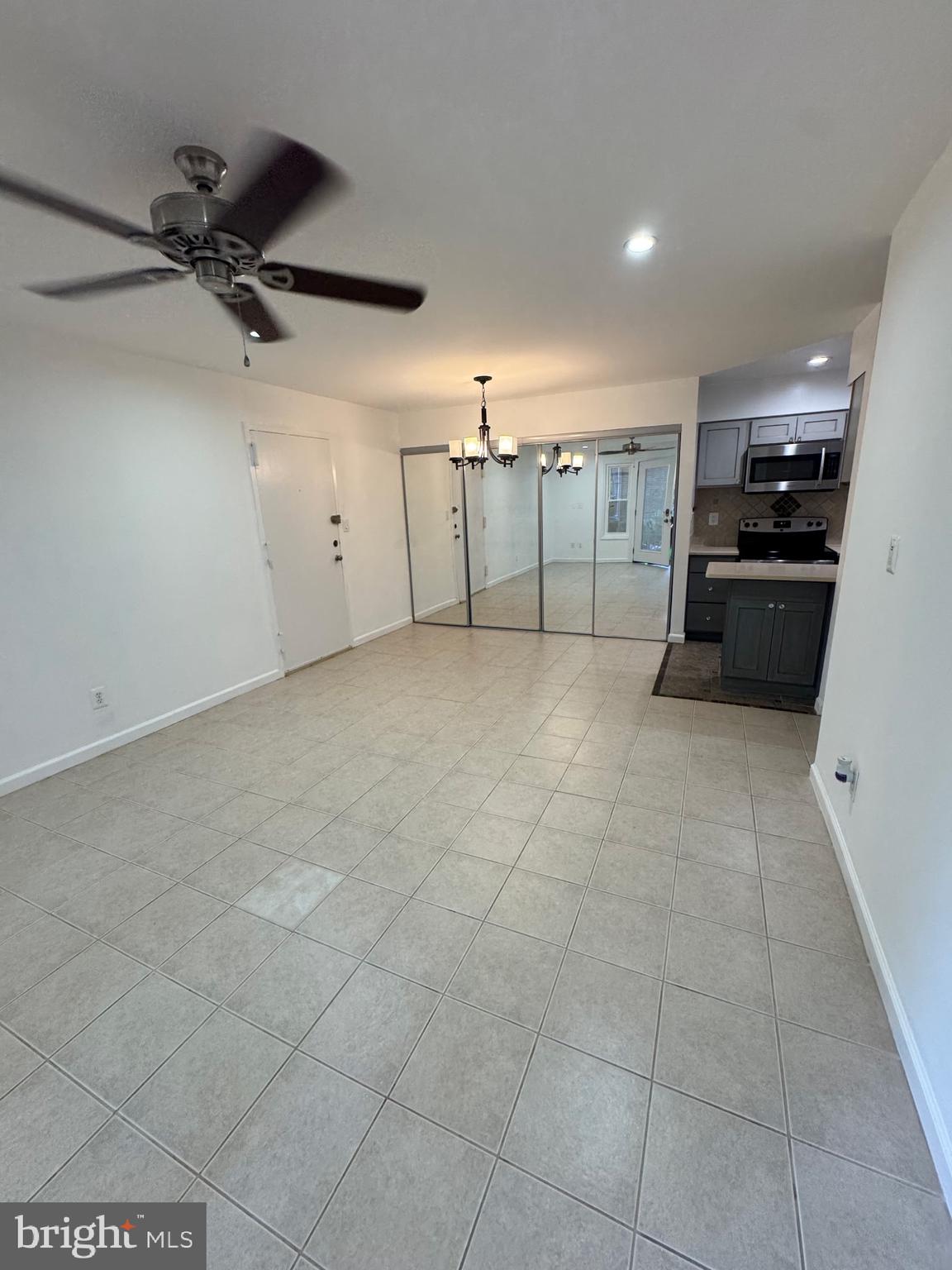 Search Homes 4 8353 DUNHAM COURT B 640