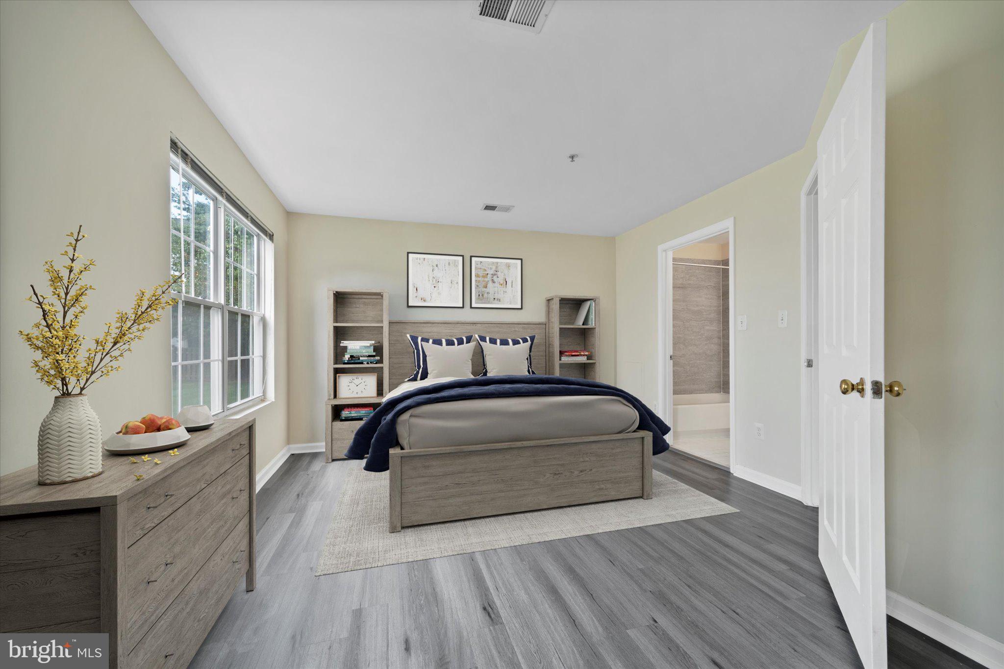 STRATFORD CONDOS - Residential