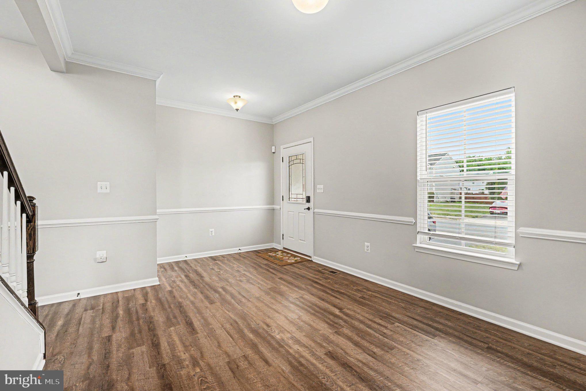 2527 CORNELL DRIVE