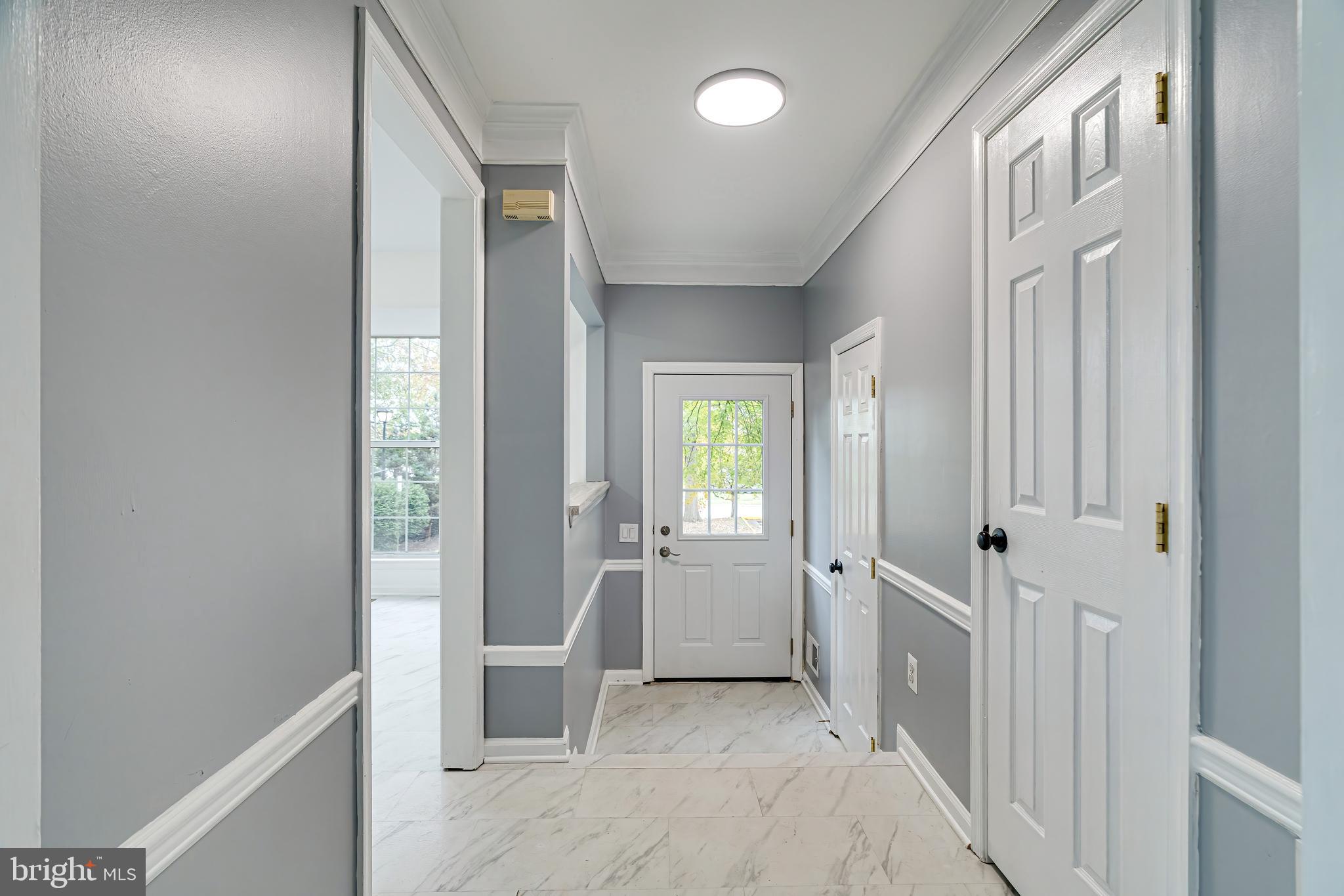 EXETER - Residential Lease