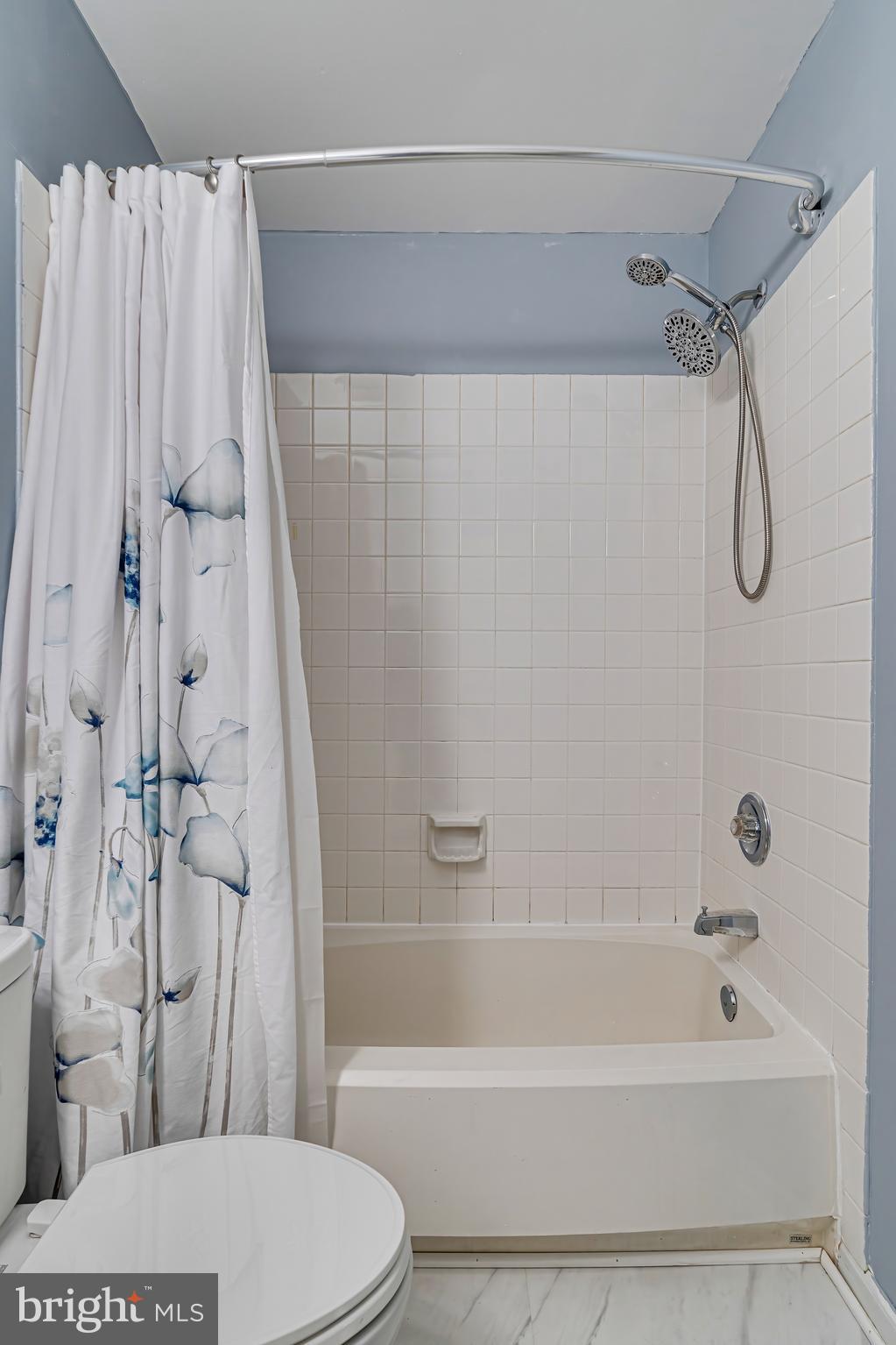 EXETER - Residential Lease