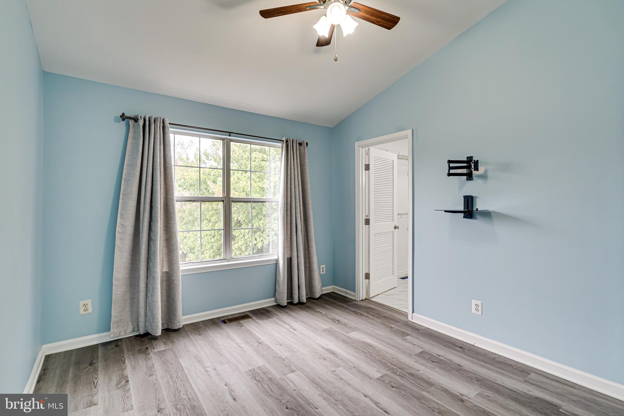 EXETER - Residential Lease