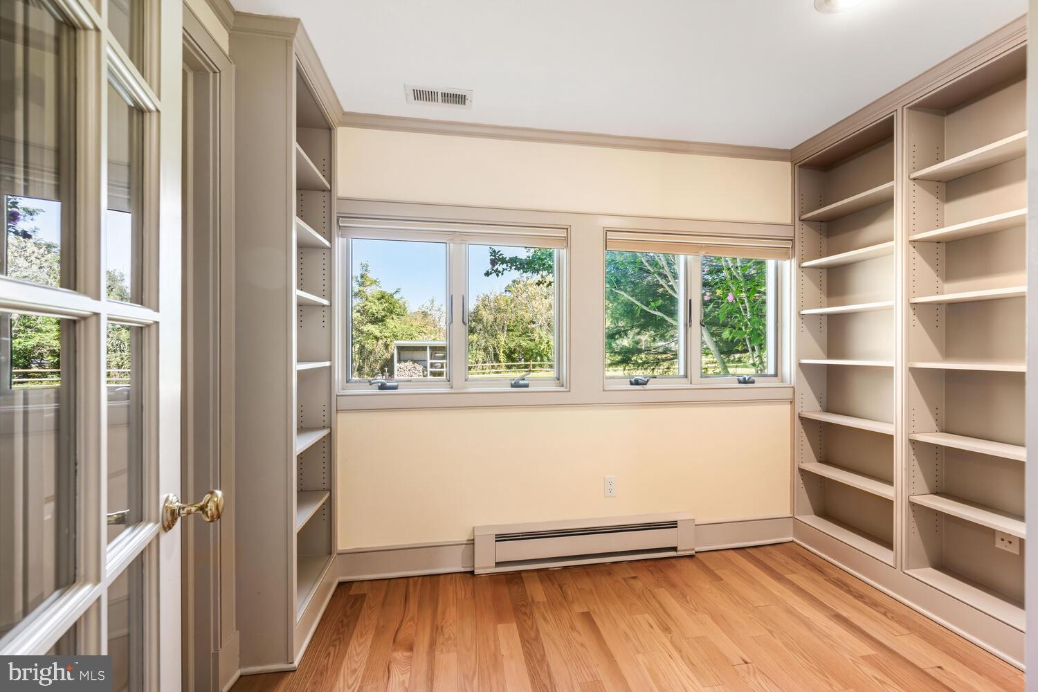 FAIRBANK - Residential