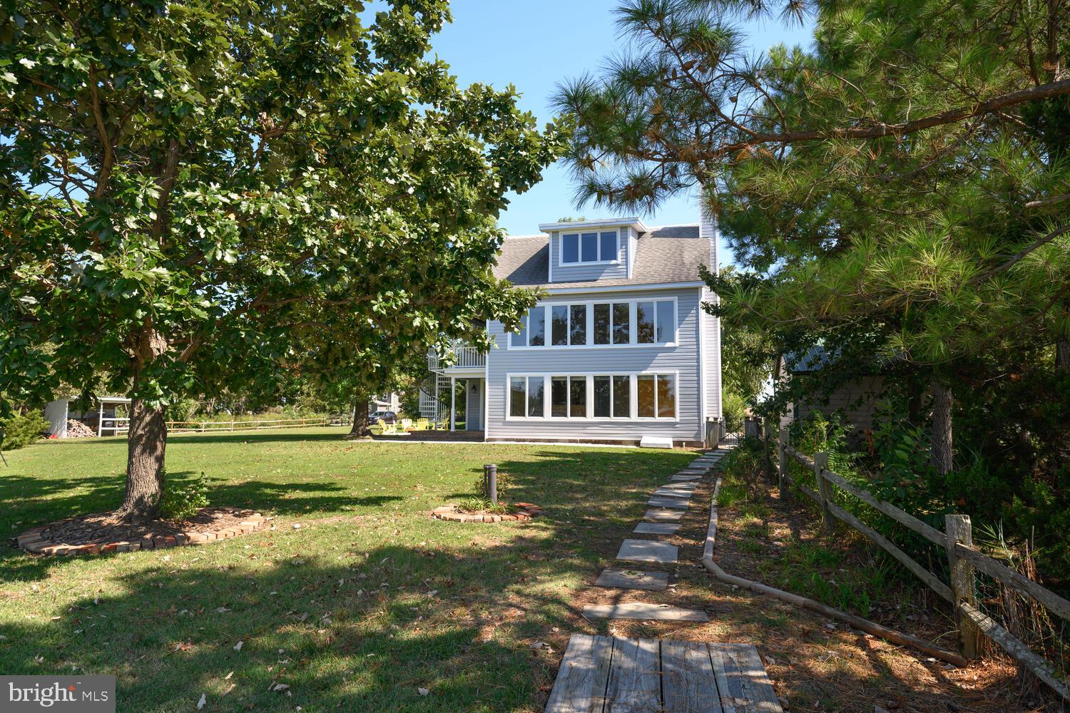 FAIRBANK - Residential