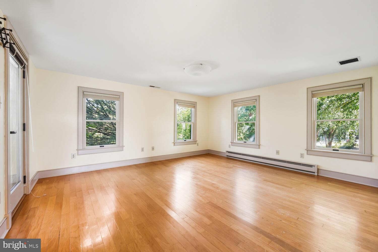 FAIRBANK - Residential