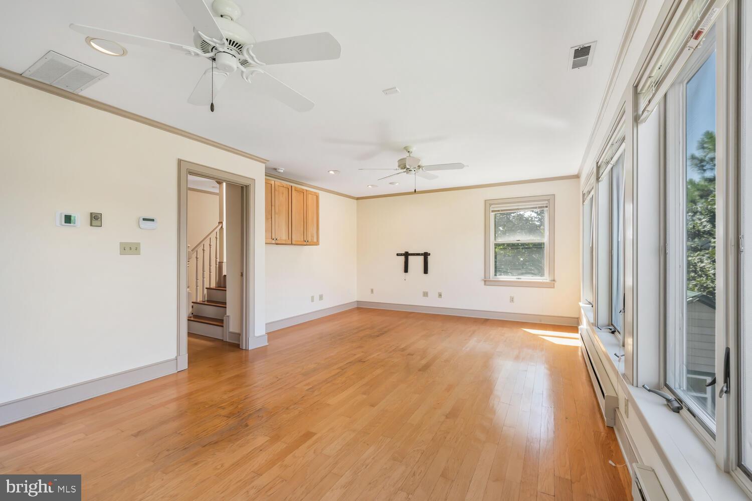 FAIRBANK - Residential