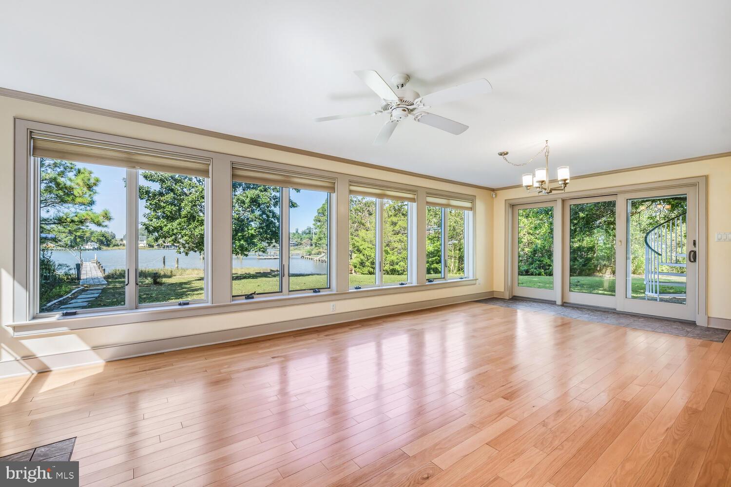 FAIRBANK - Residential