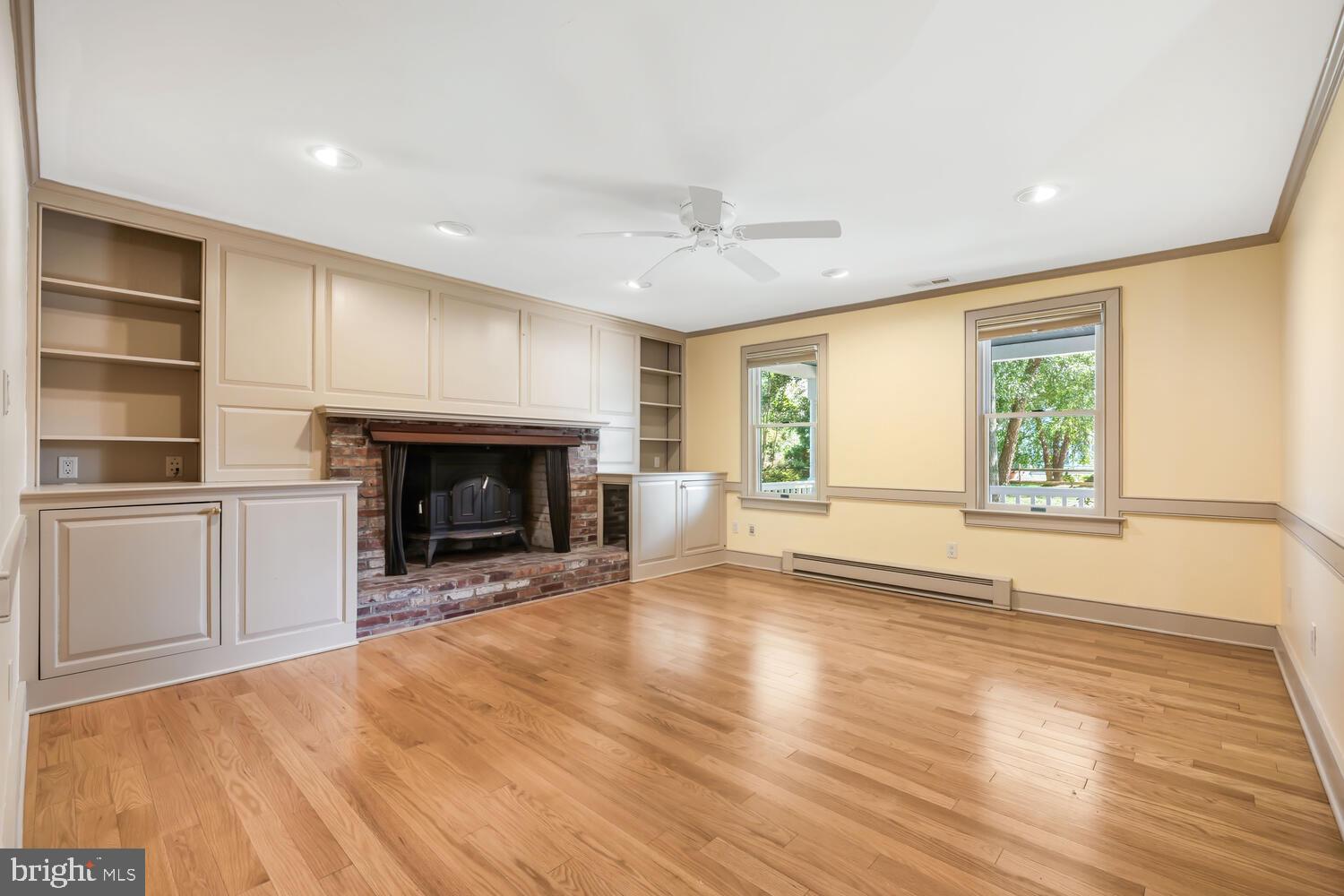 FAIRBANK - Residential