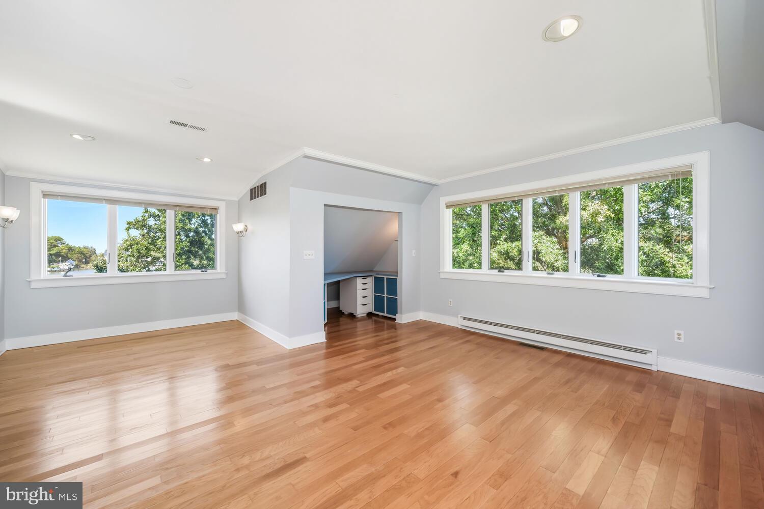 FAIRBANK - Residential