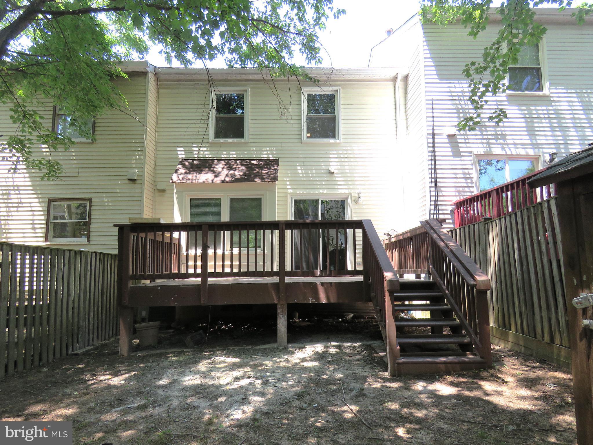 CIRCLE WOODS - Residential Lease