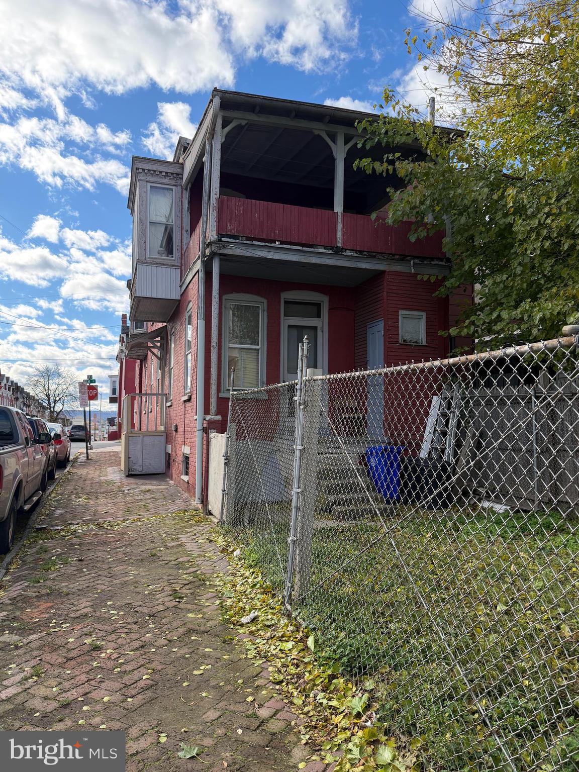 NORTHWEST READING - Residential