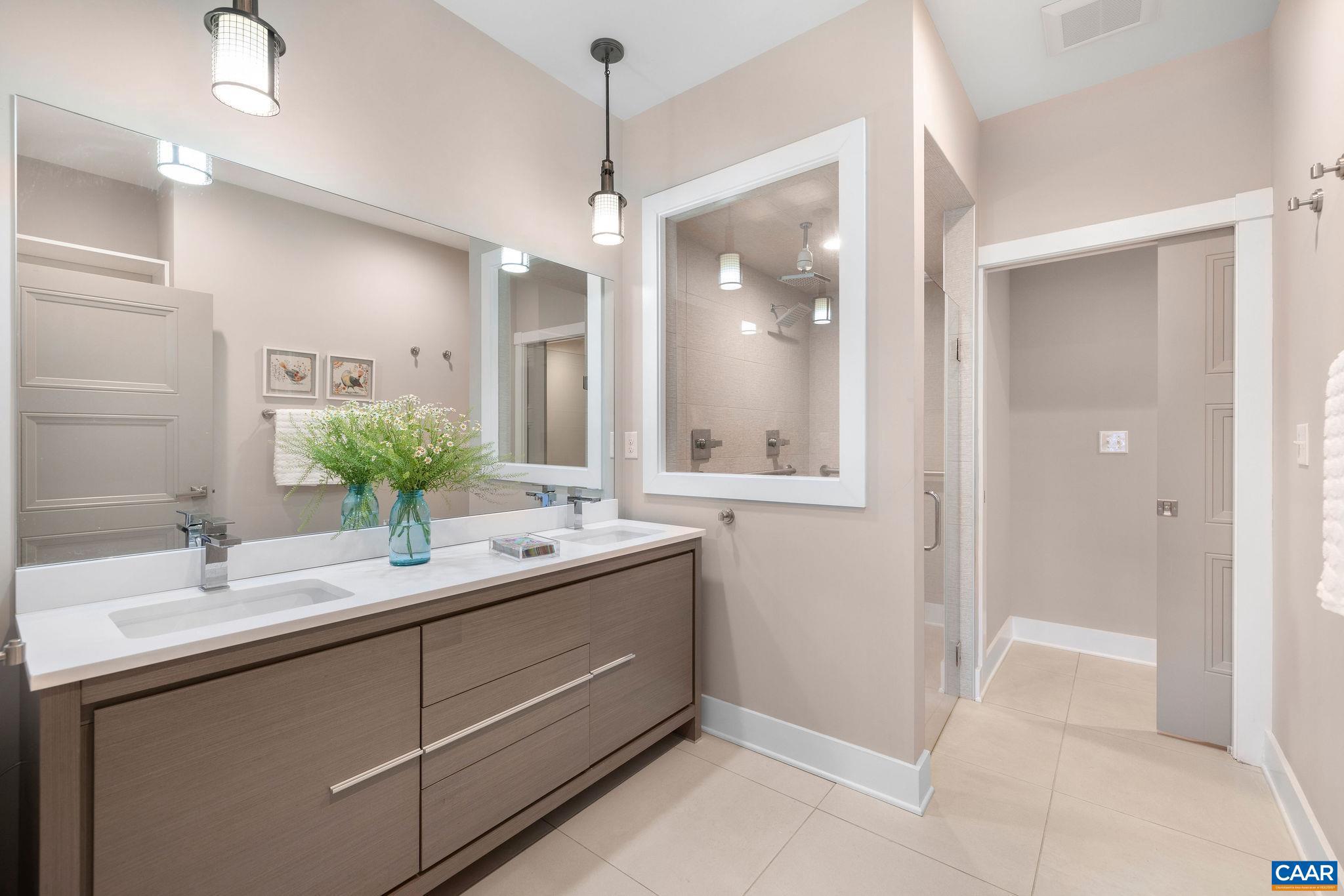 OLD TRAIL - Residential