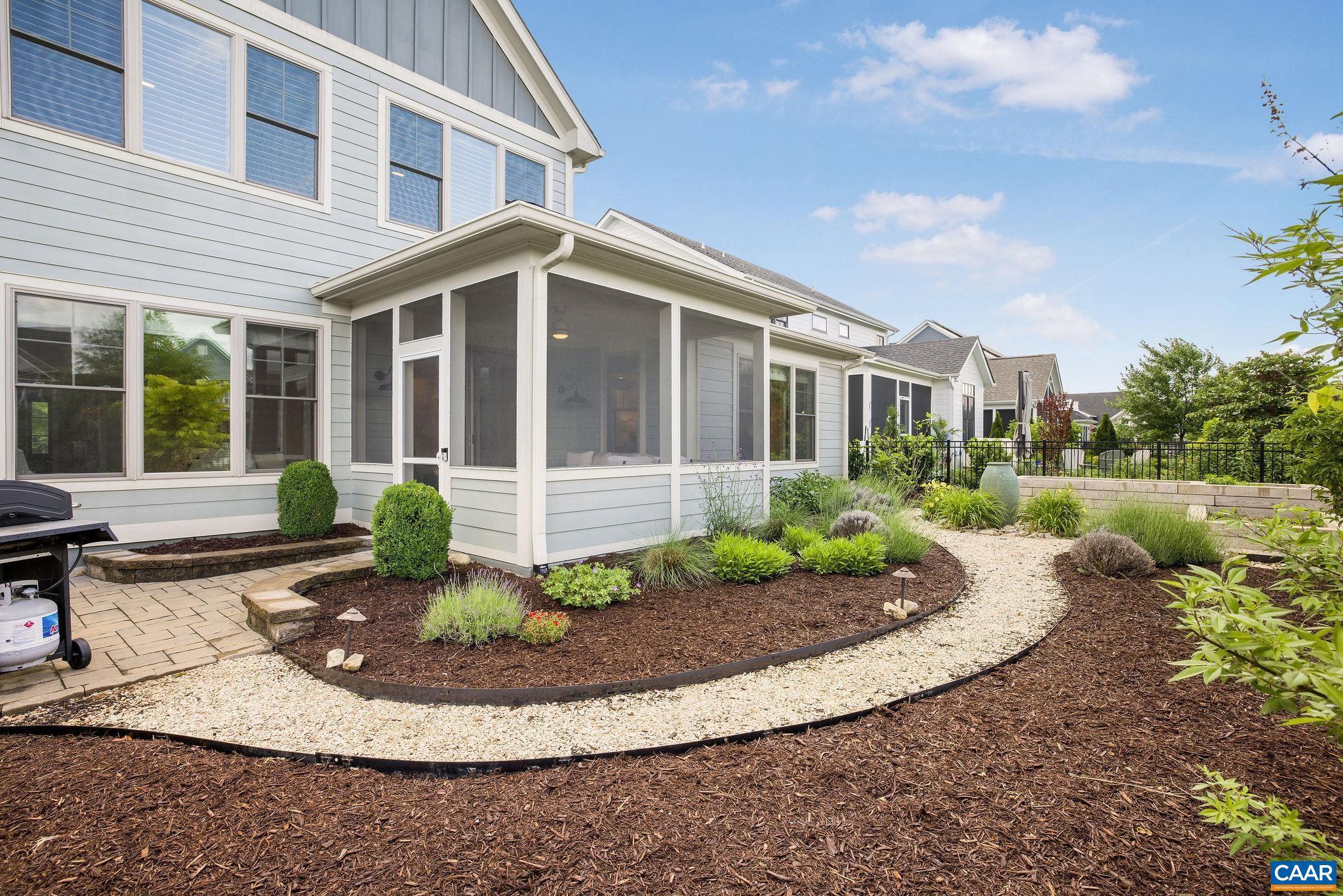 OLD TRAIL - Residential