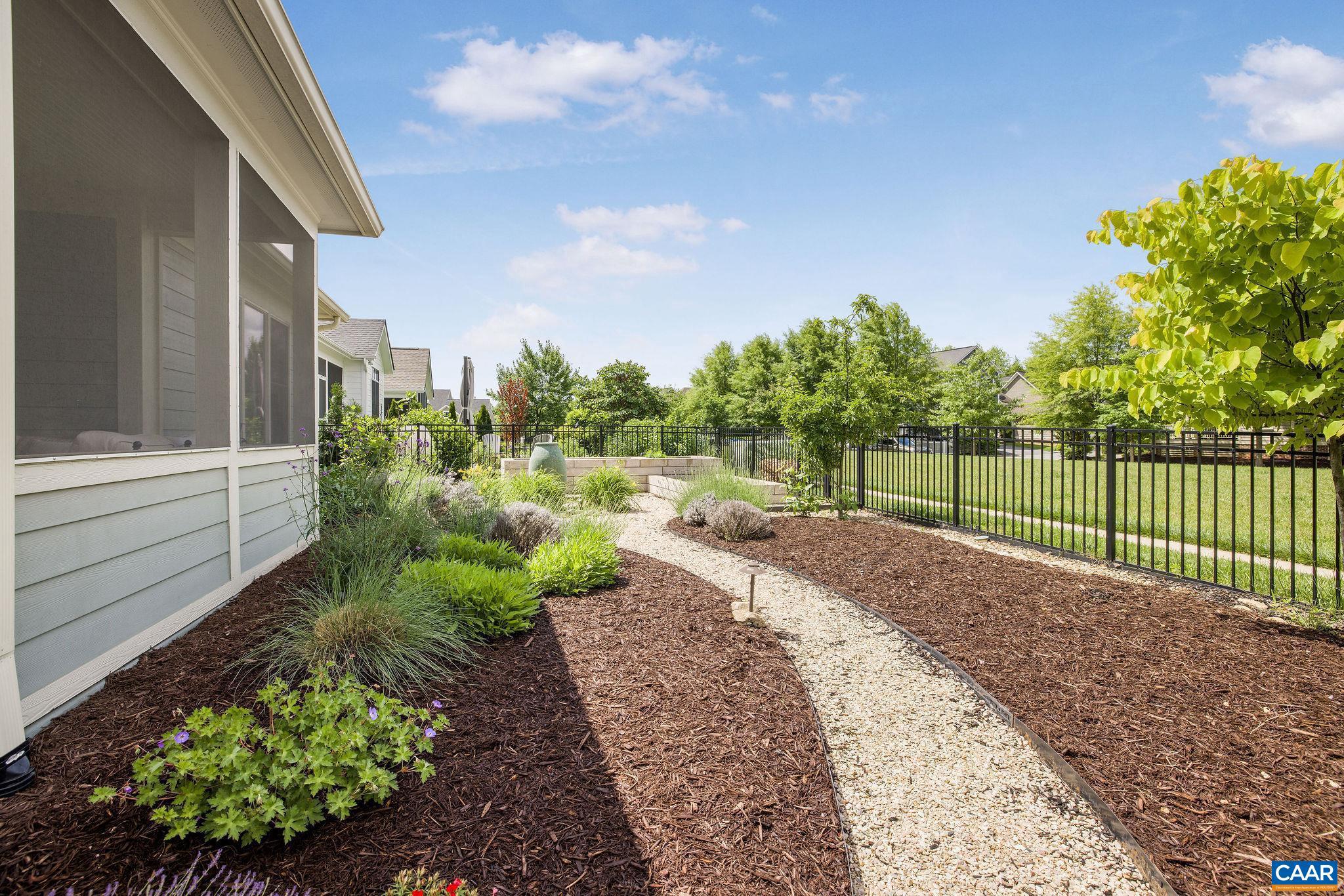 OLD TRAIL - Residential