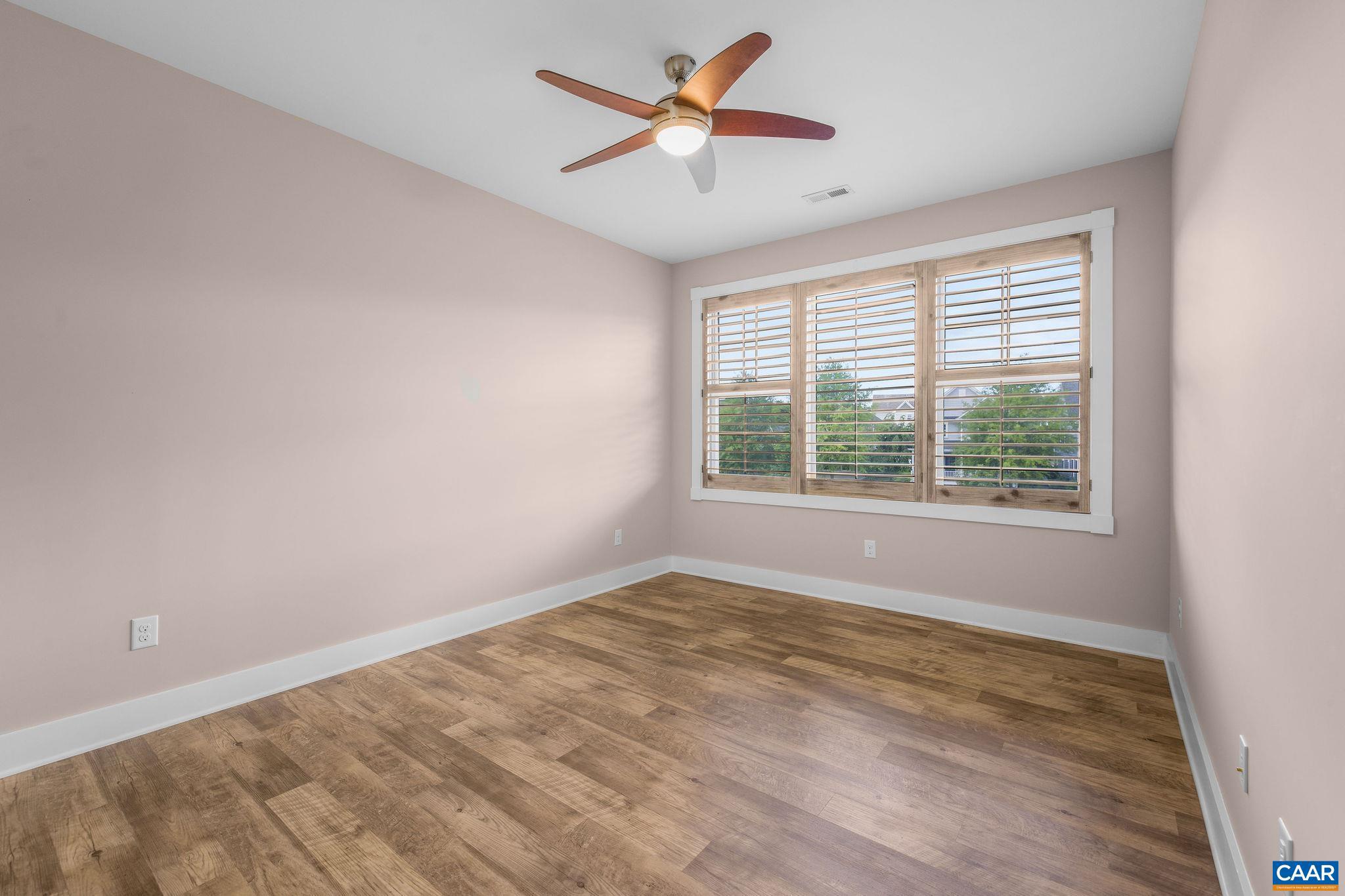 OLD TRAIL - Residential