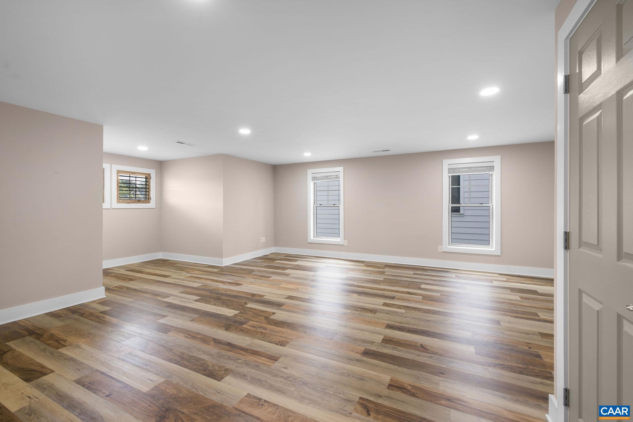 OLD TRAIL - Residential