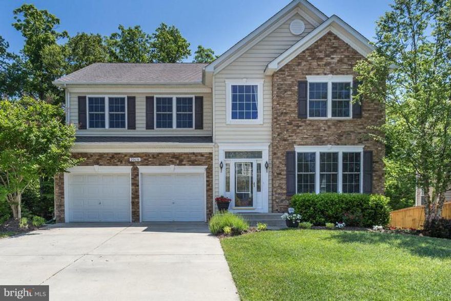 Beautiful sprawling Colonial. 4 bedrooms and 2.5 baths, fireplace, deck, 2 car garage, lots of storage, walk in closets, kitchen opens into very large family room. separate office. Full unfinished walkout basement. Very nice.