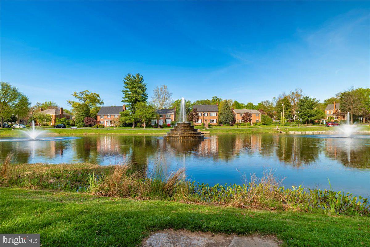 DOWNTOWN FREDERICK - Residential Income