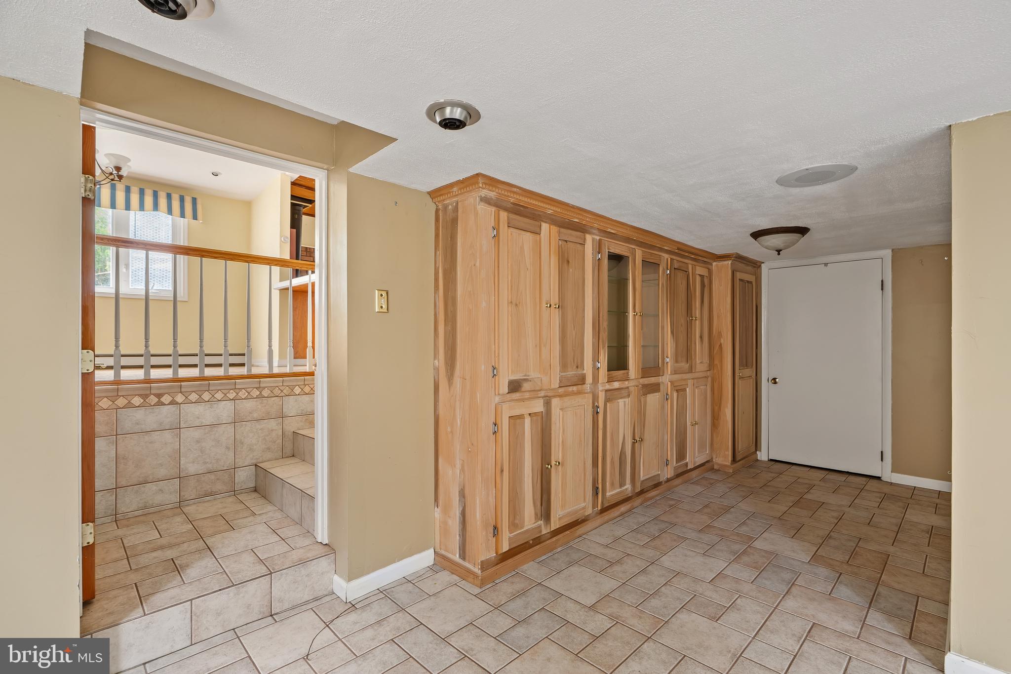 THOMSON ESTATES - Residential