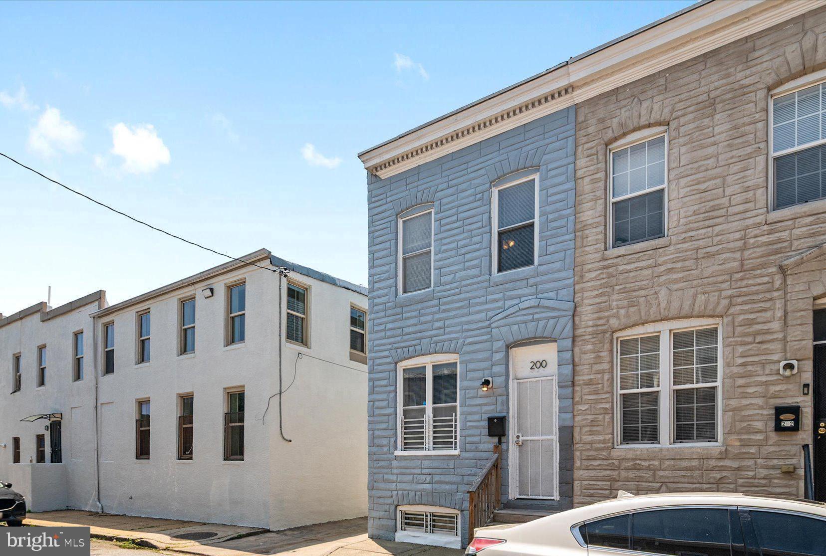 200 N ROSE STREET