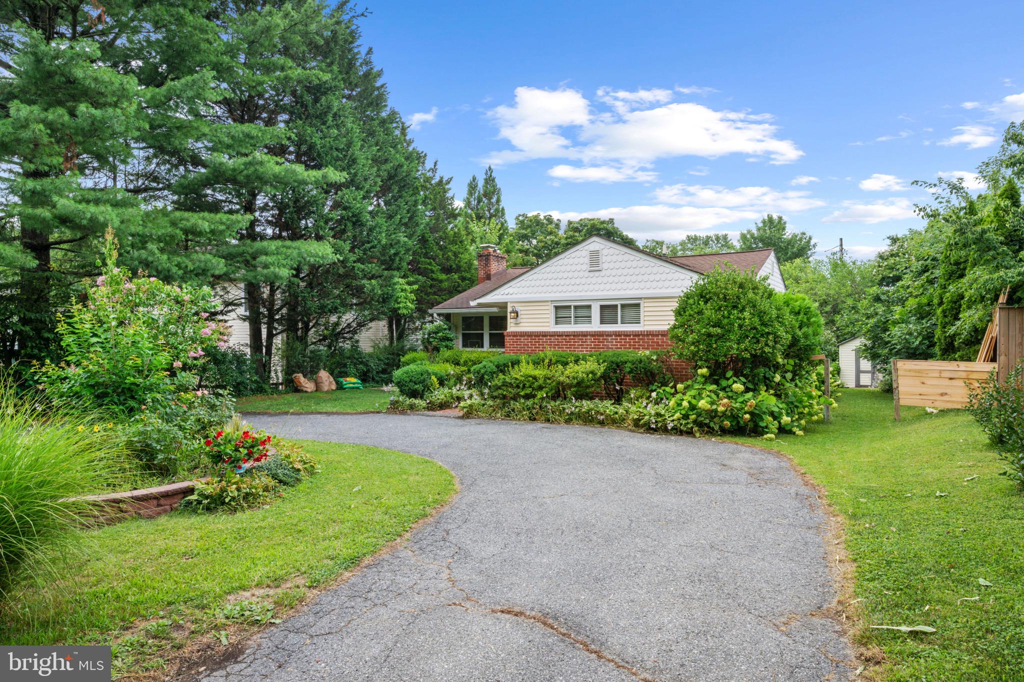 803 JOPPA ROAD W