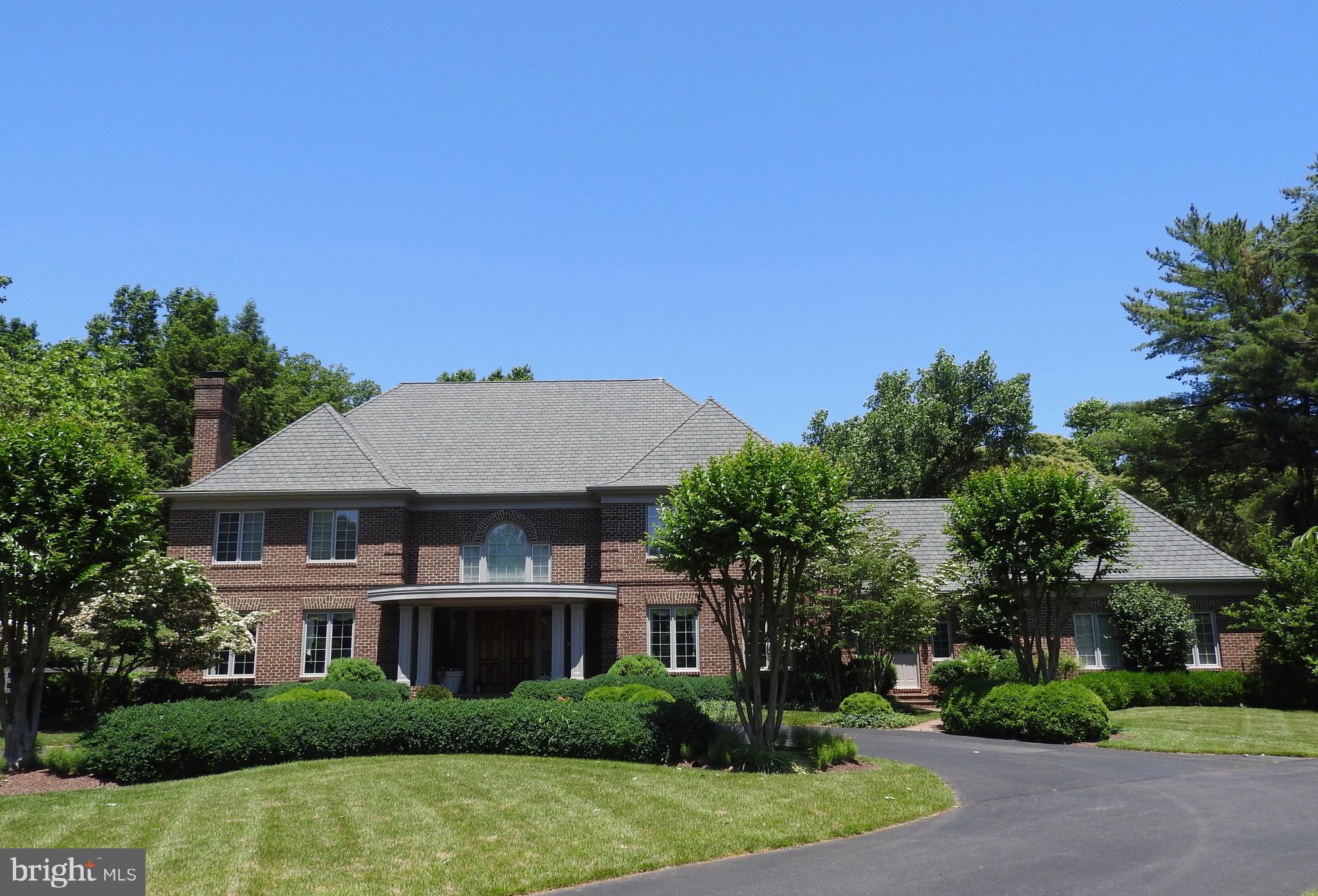 POTOMAC OUTSIDE - Residential