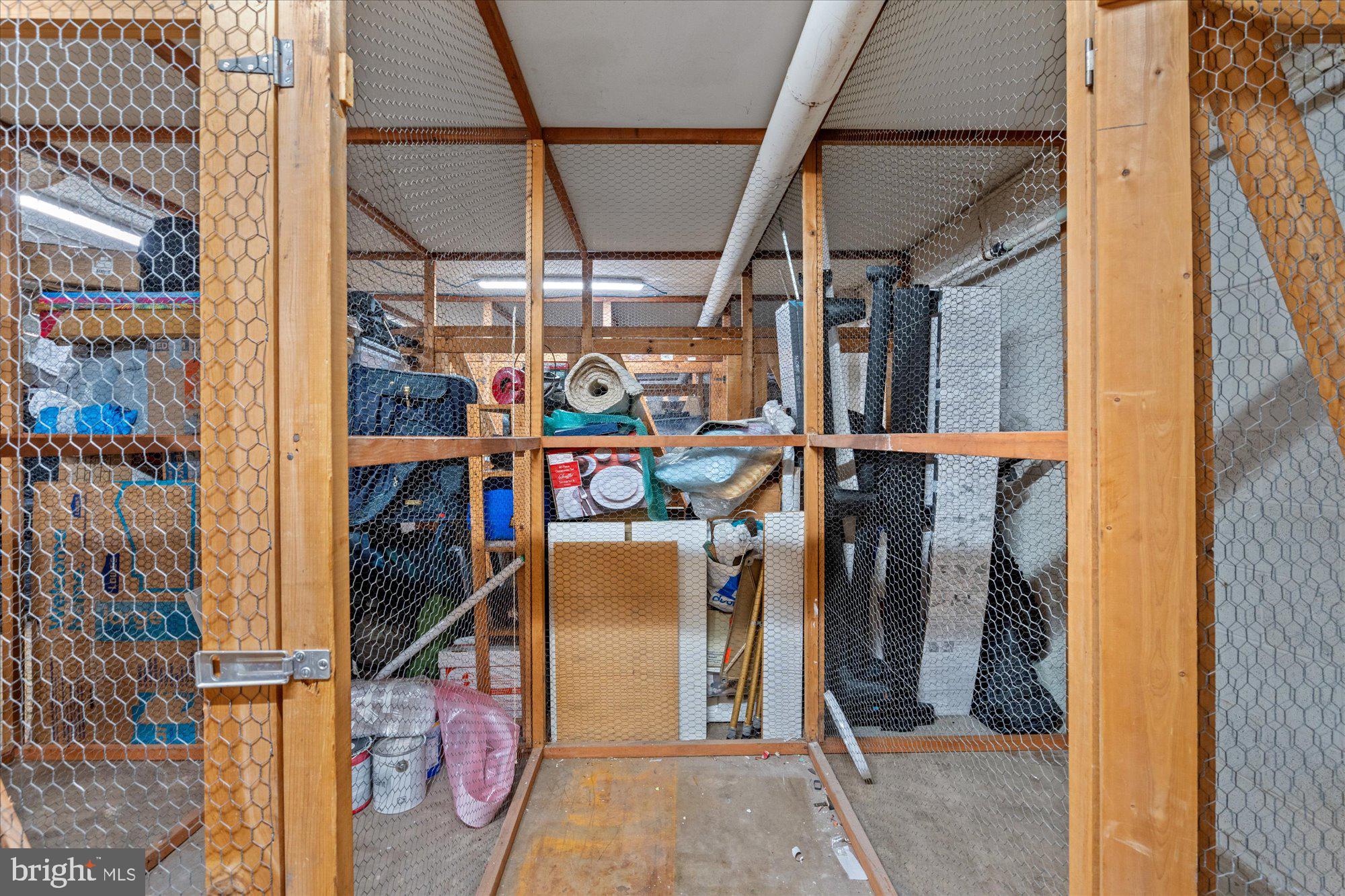 FALLS CHURCH CITY - Residential