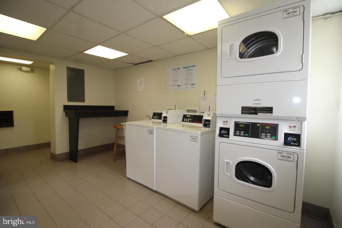 820 WASHINGTON STREET A 327