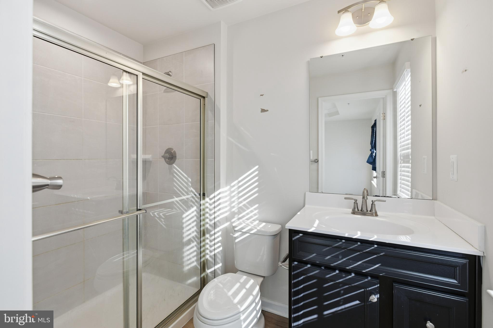 ANCHOR POINT - Residential