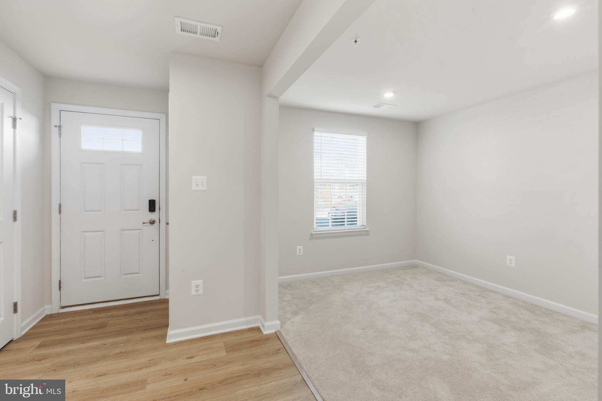 ANCHOR POINT - Residential