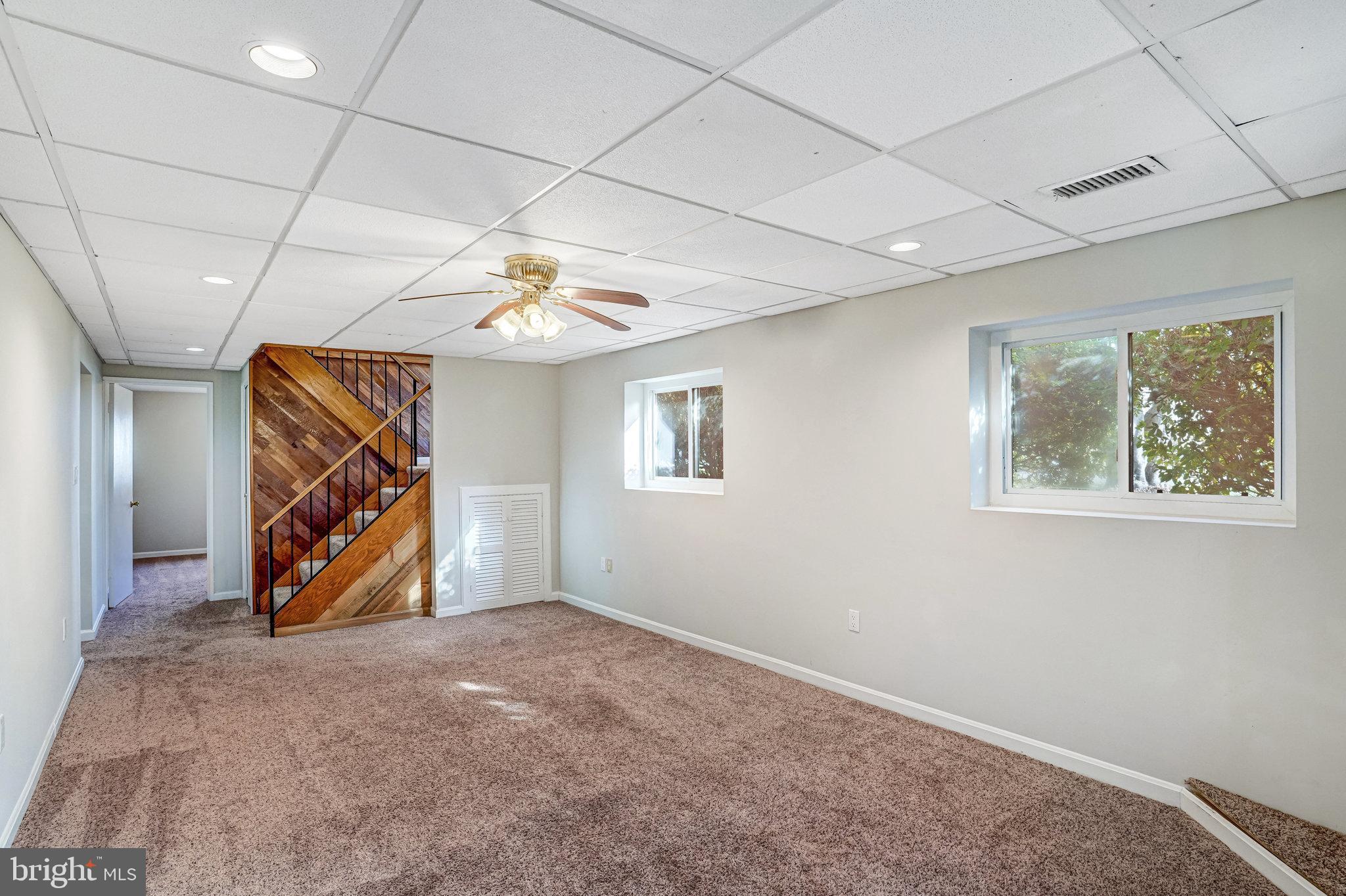 FAIRFAX VILLA - Residential Lease