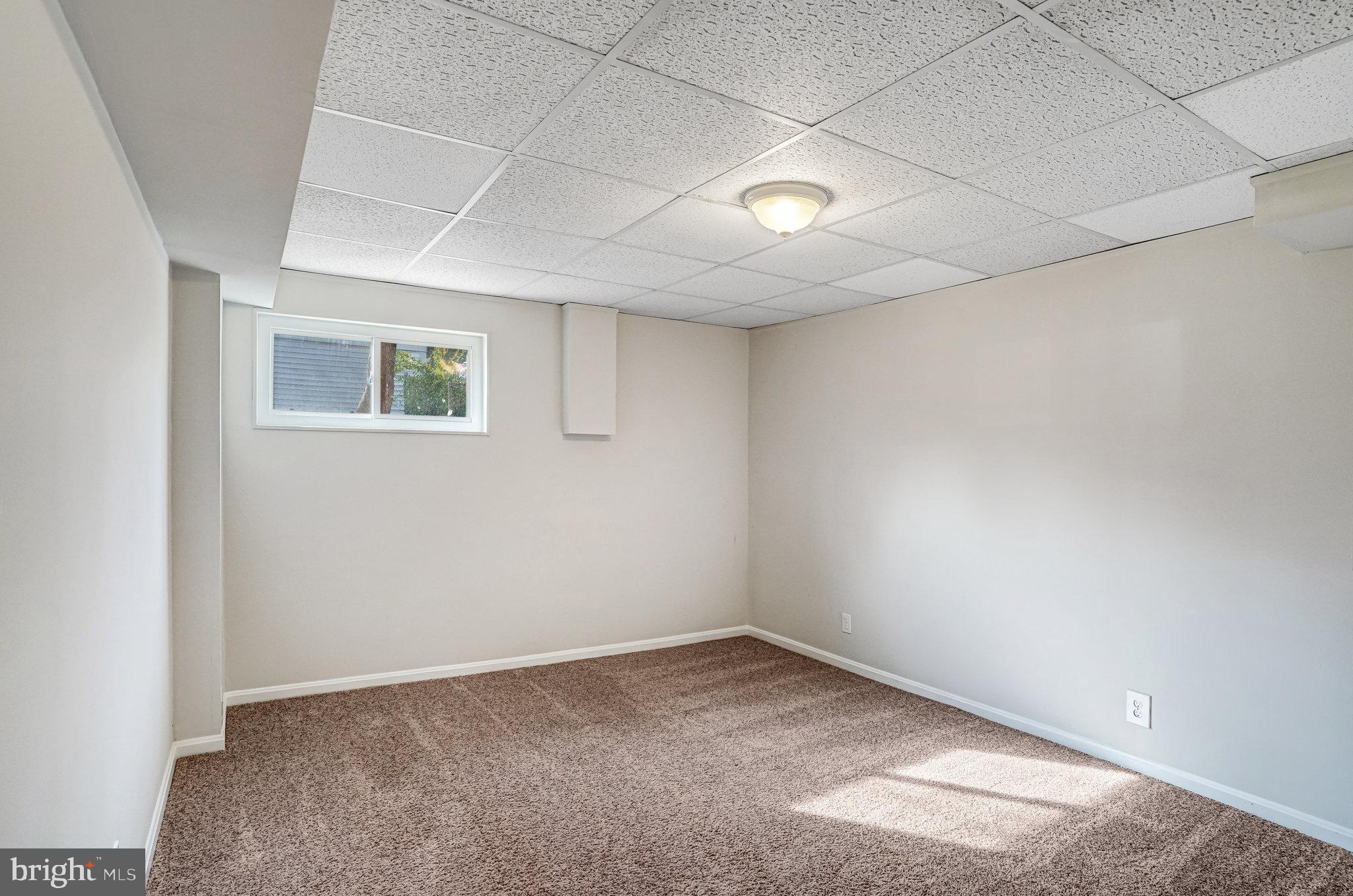 FAIRFAX VILLA - Residential Lease