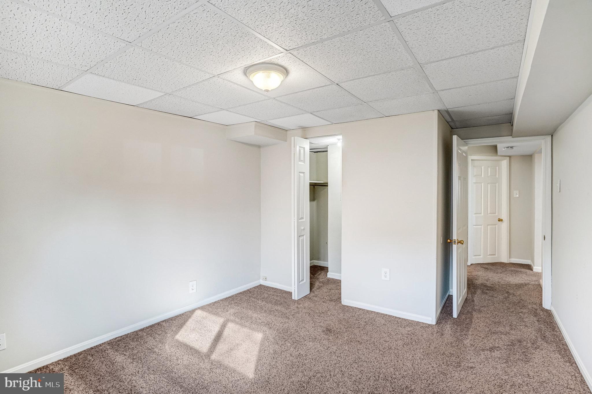 FAIRFAX VILLA - Residential Lease