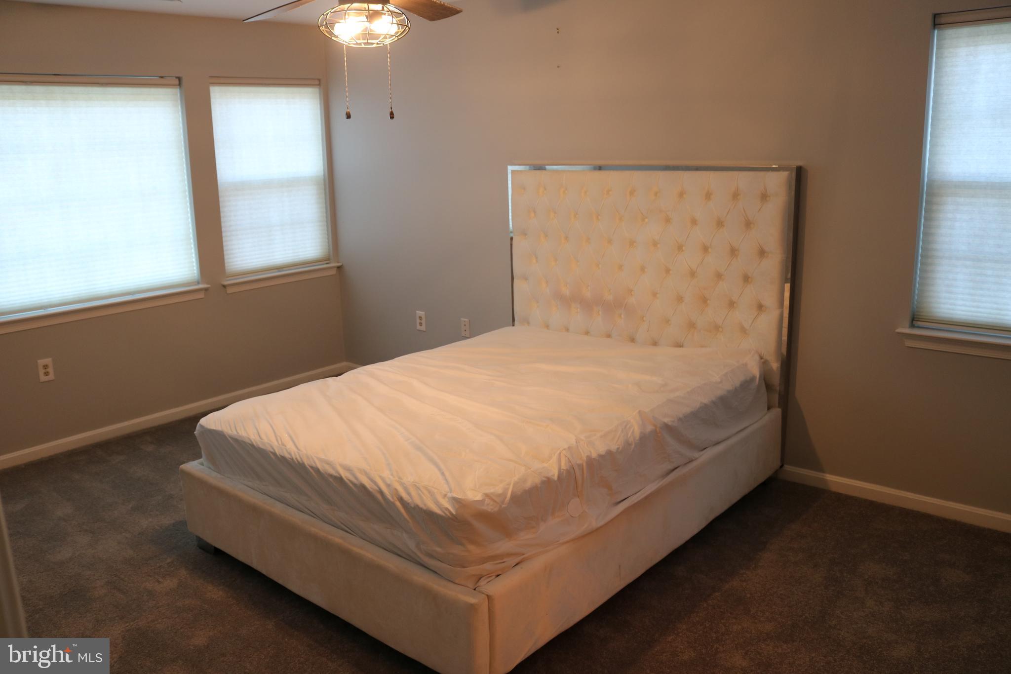 MONTGOMERY RUN - Residential