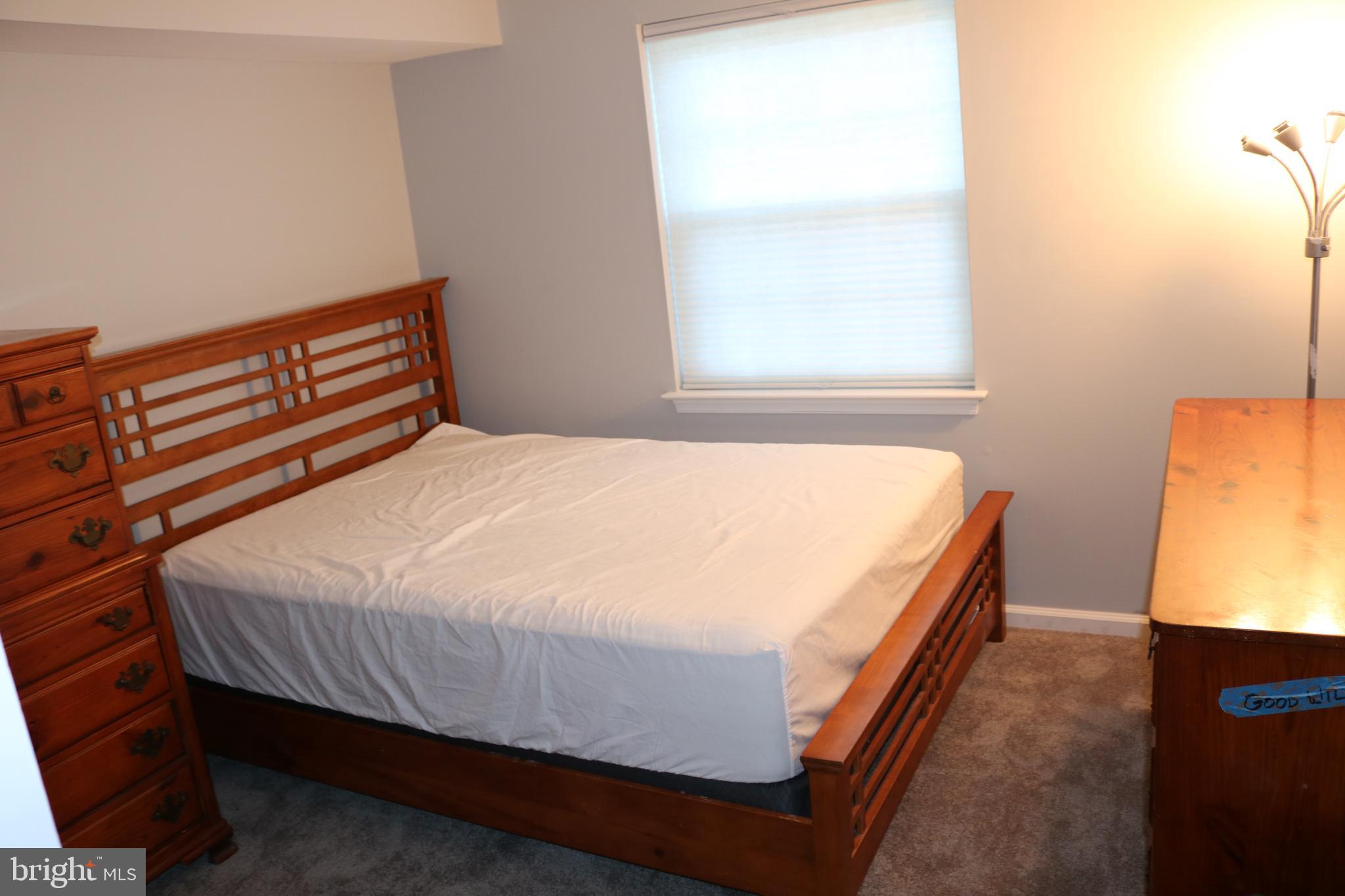 MONTGOMERY RUN - Residential