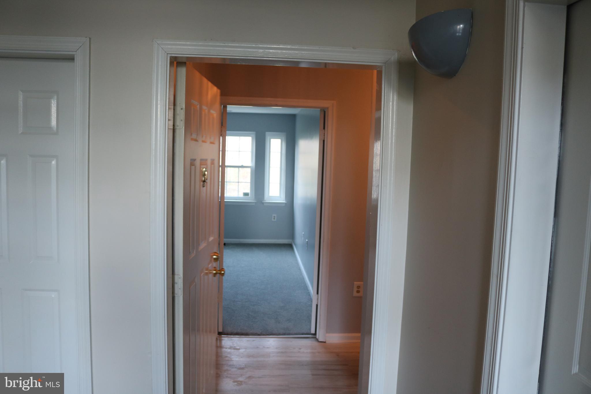 MONTGOMERY RUN - Residential