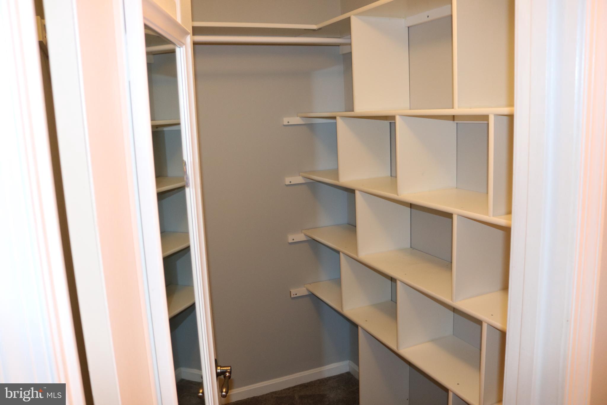 MONTGOMERY RUN - Residential