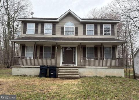 Photo of 1626 Cotswold Road, TOBYHANNA, PA 18466 (MLS # PAMR2006312)