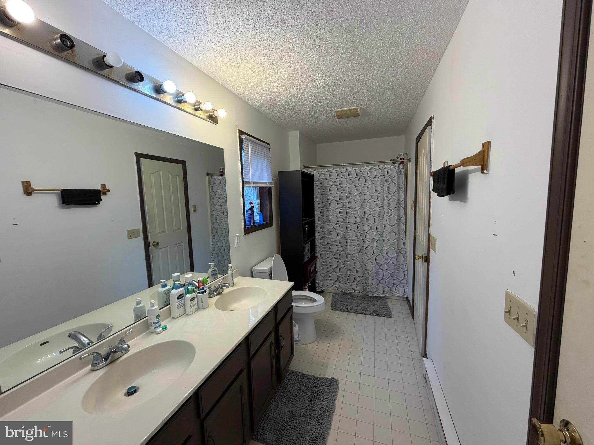 POCONO FARMS EAST - Residential