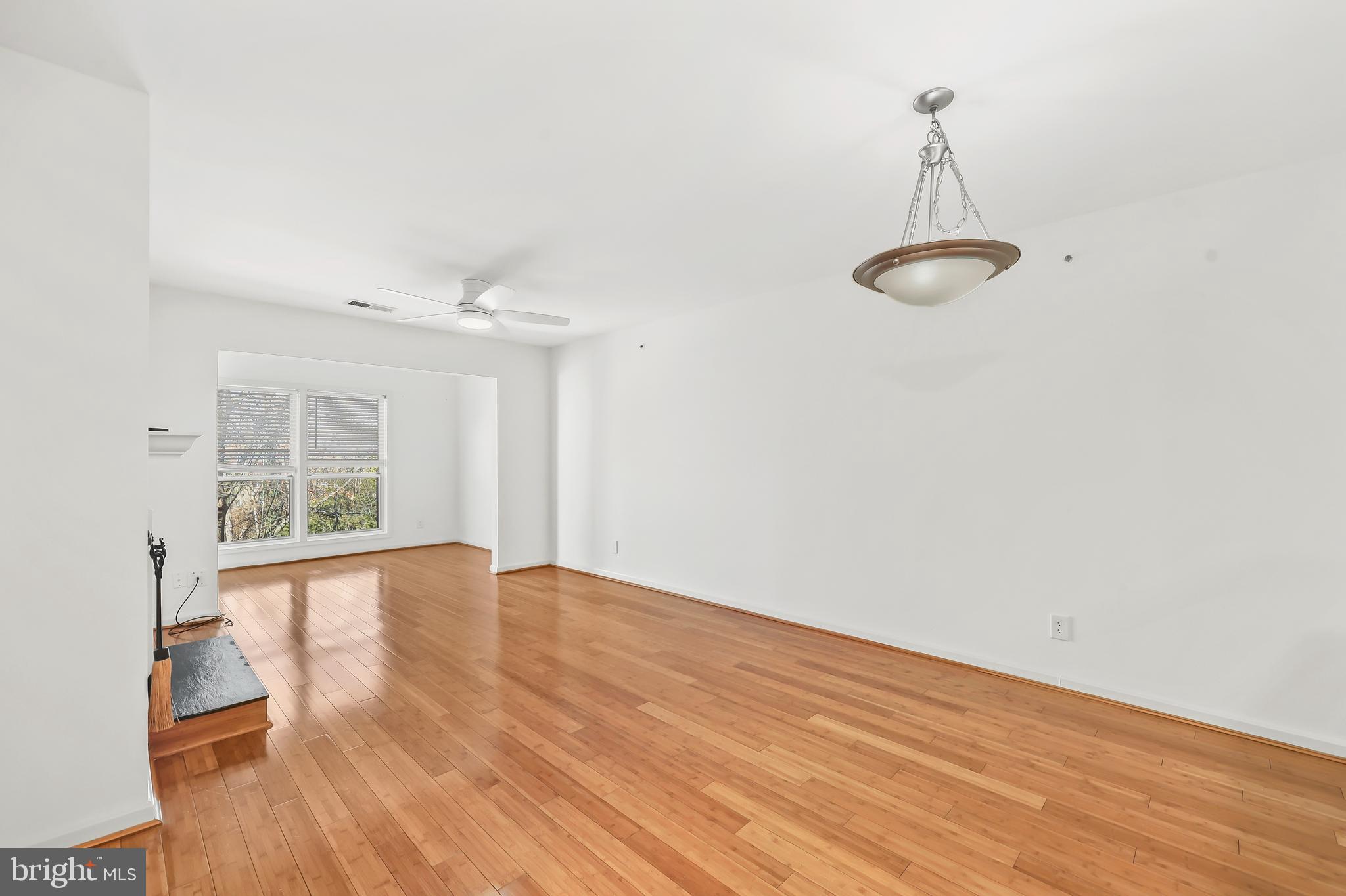 3175 SUMMIT SQUARE DRIVE 5-E3