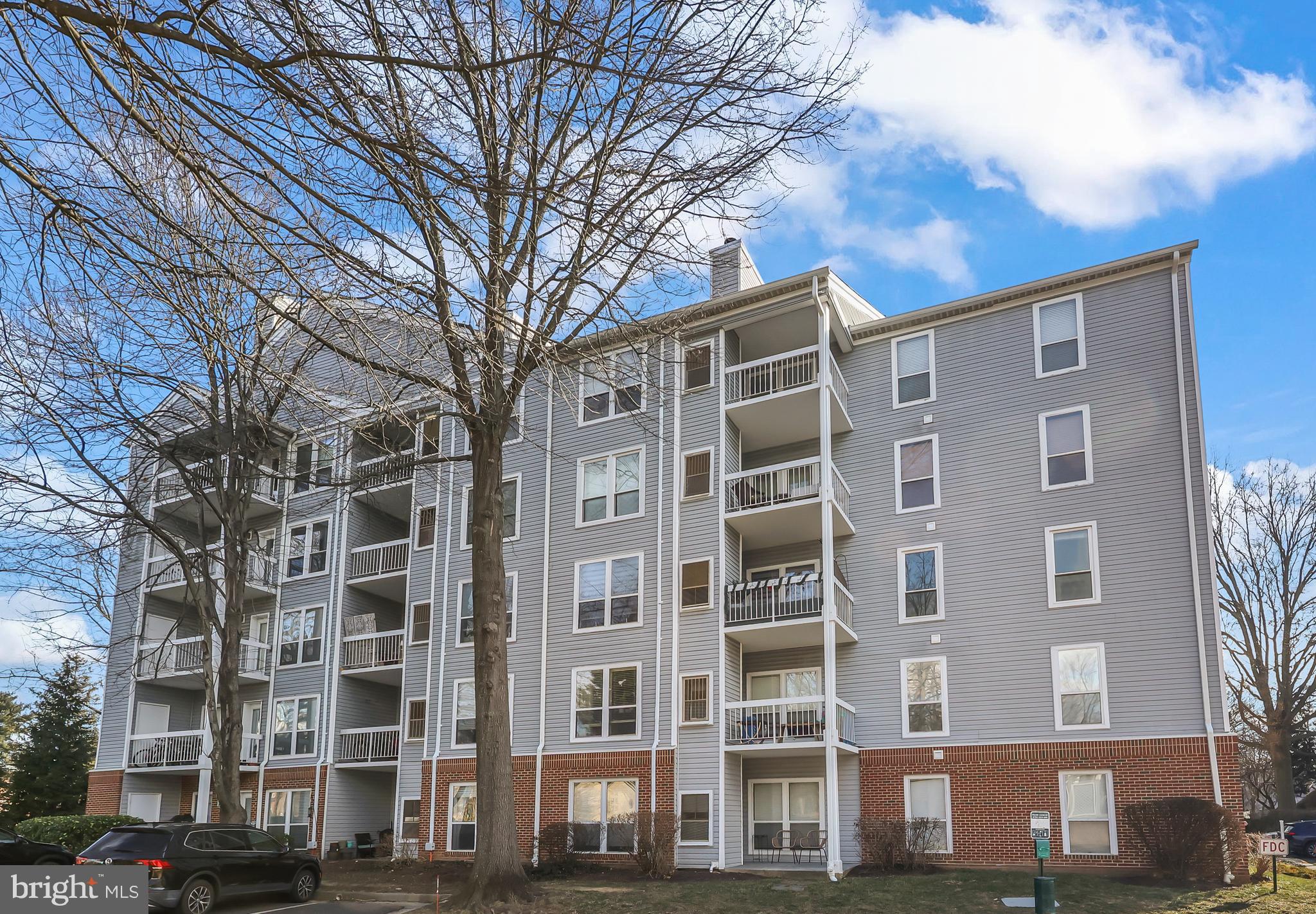 3175 SUMMIT SQUARE DRIVE 5-E3