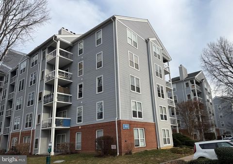 3175 SUMMIT SQUARE DRIVE 5-E3 OAKTON VA 22124